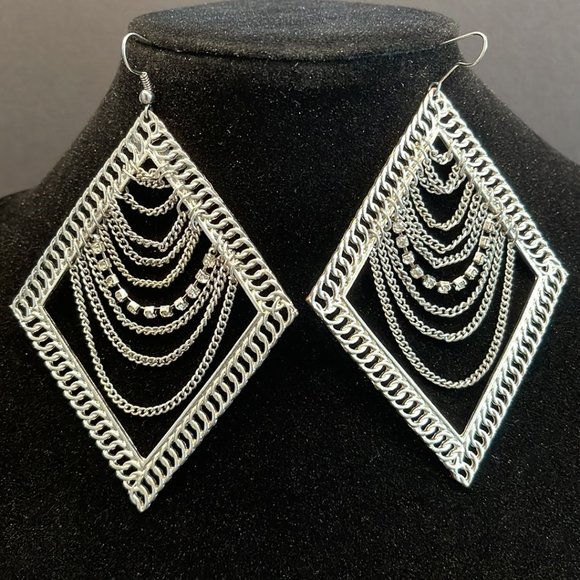 Diamond Shaped Chain Link Drop Earrings - Picture 1 of 5